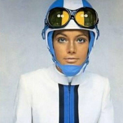 The Ultimate Helmet & Goggle Guide