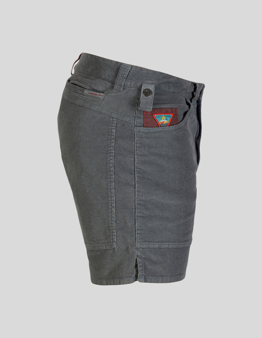 AMUNDSEN 7 INCH CONCORD SHORT