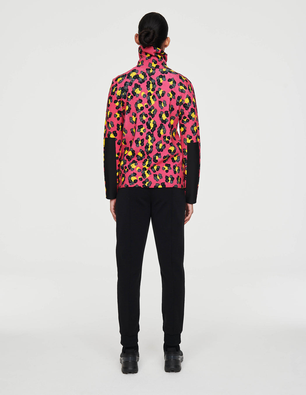 Matterhorn Leopard Turtleneck
