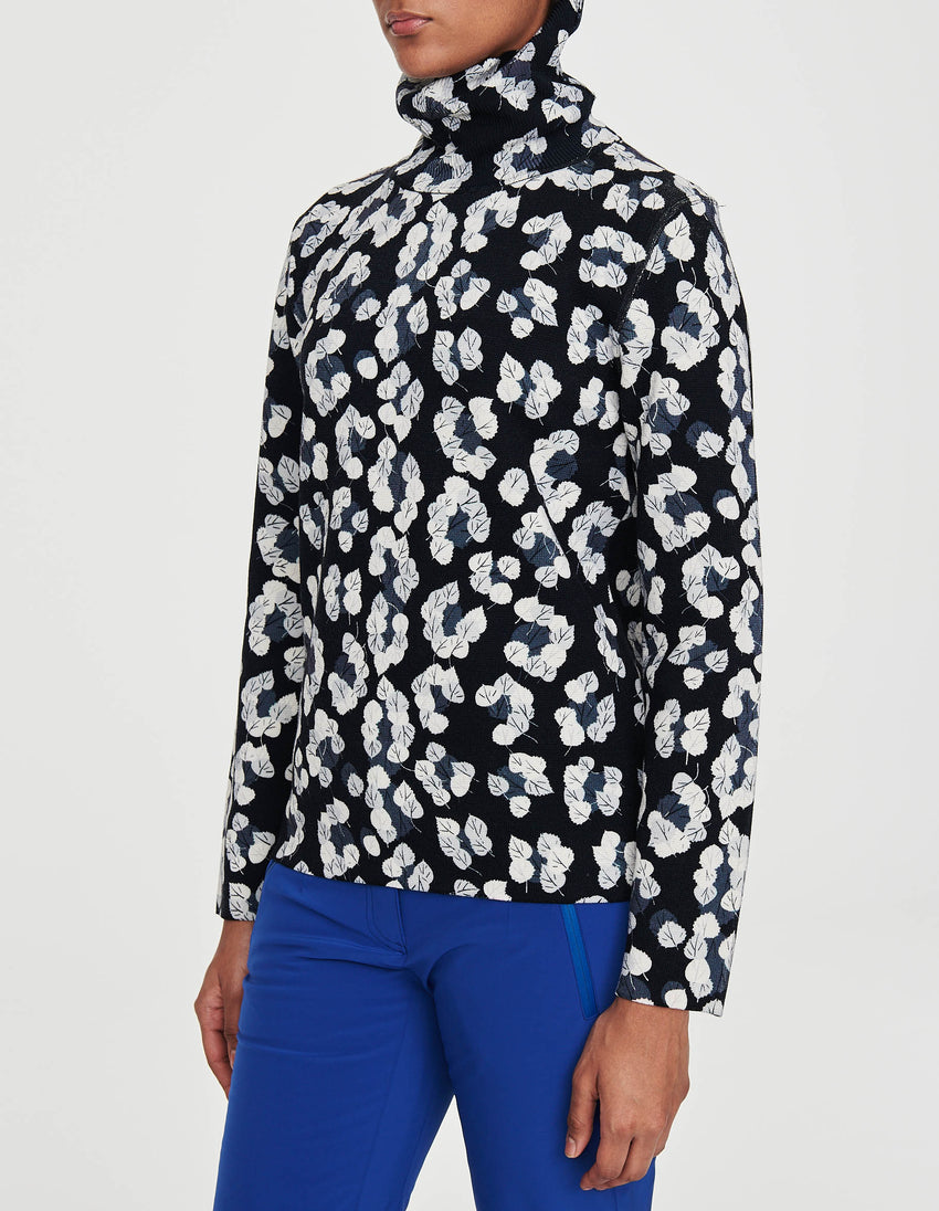 Matterhorn Leopard Turtleneck