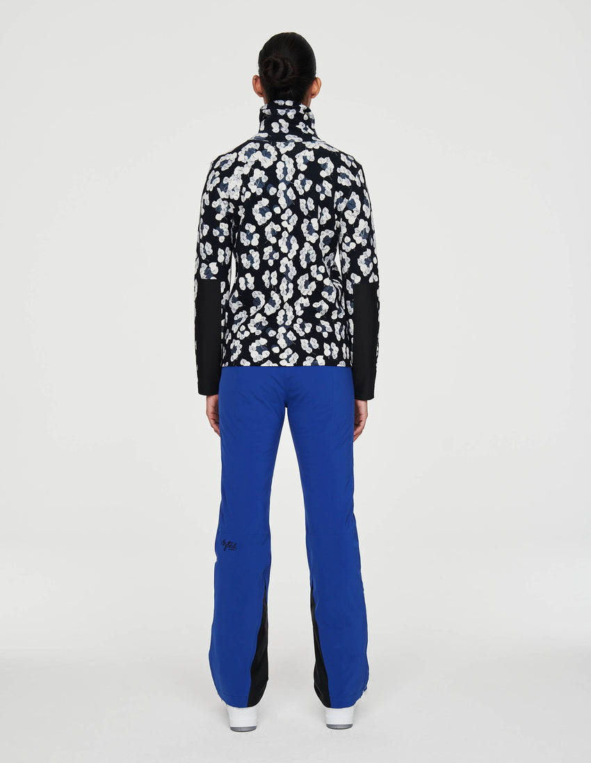 Matterhorn Leopard Turtleneck