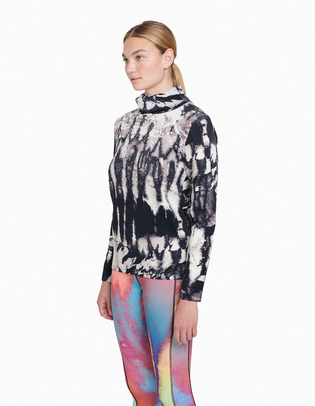 Matterhorn Tie Dye Turtleneck